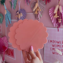 Load image into Gallery viewer, Scallop Shaped Cake Guide Plates | Flower Shape Ganache Plates | Buttercream Icing Guides