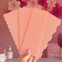 Load image into Gallery viewer, Cake Scraper| Icing Cake Decorating Tools | Textured Buttercream Scraper | Pink Acrylic Scraper
