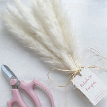 Load image into Gallery viewer, White Natural Pampas Grass | Fluffy Scandi Boho Home Decor